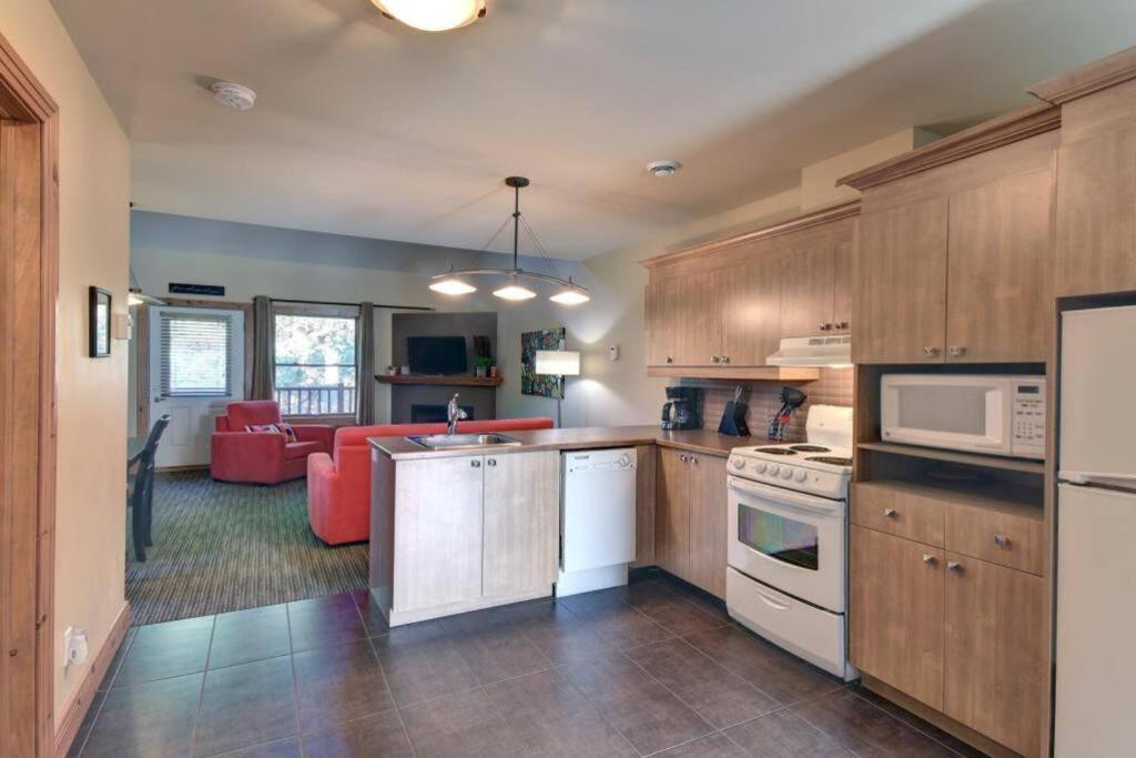 Tremblant Chalet Walking Distance From Activities Mont-Tremblant Luaran gambar